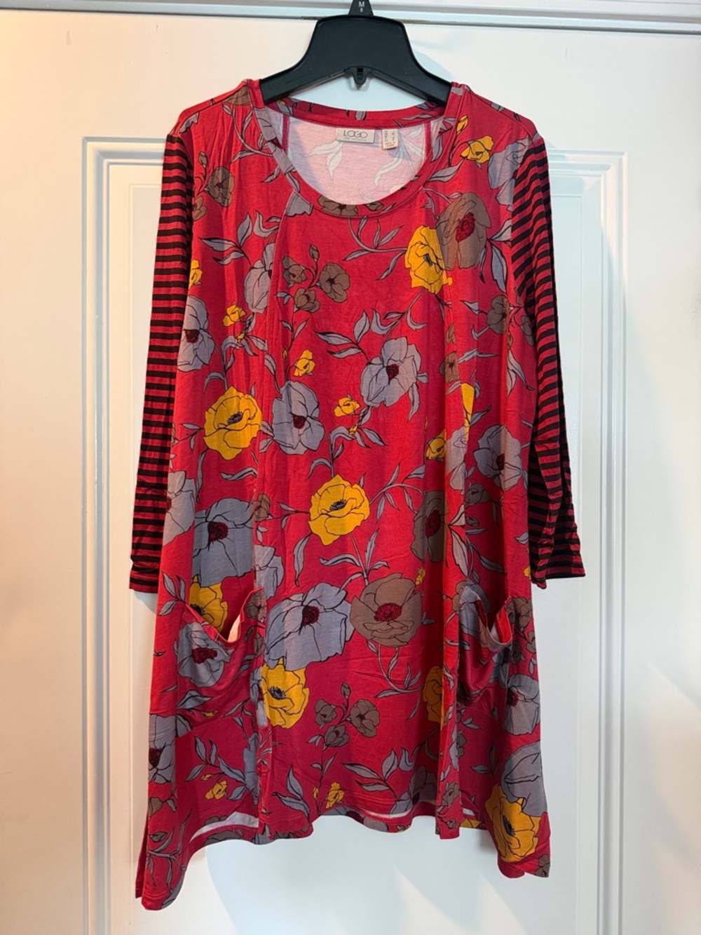 LOGO by Lori Goldstein Tuscan Red Floral Long-Sleeve Tunic with Yellow Accents